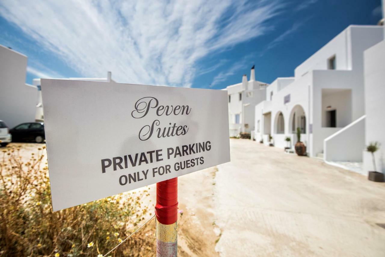 Peven Suites Naoussa Esterno foto